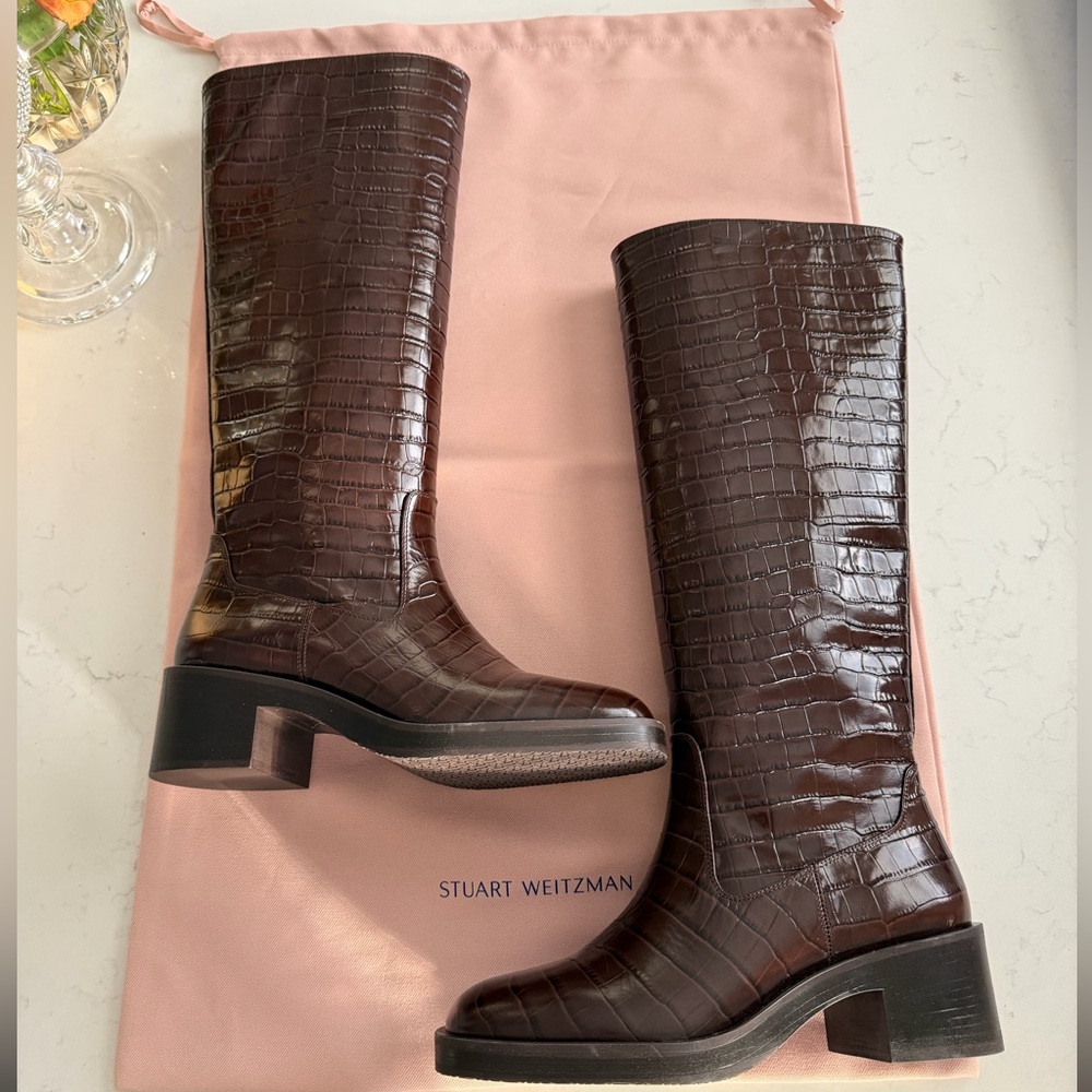 Stuart Weitzman Kaia Croc-Embossed Leather Knee-High Boots NWT - Picture 3 of 15
